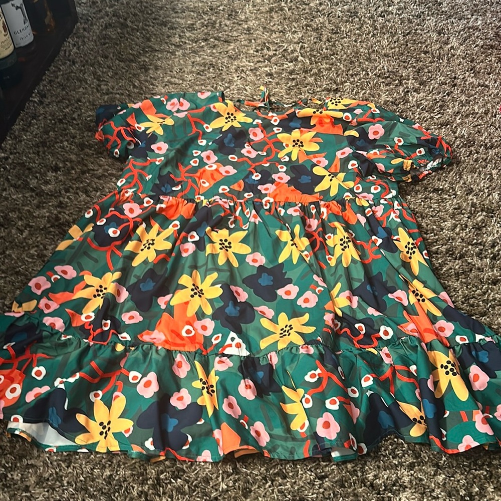 FLORAL DRESS NEW SZ 3X